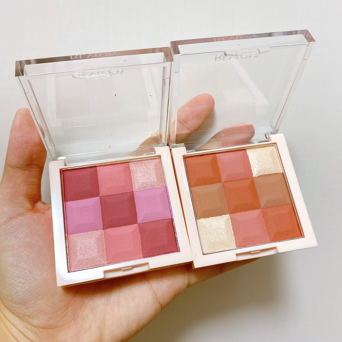 ブラッシュ&イルミネーター パレット/REVLON/パウダーチークを使ったクチコミ(2枚目)