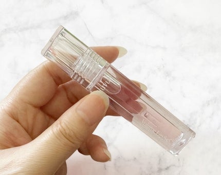 ラビューム ボリュームリップセラム/Luvum/リップグロスを使ったクチコミ(4枚目)