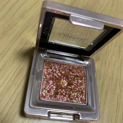グリッタープリズム シャドウ/MISSHA/グリッターを使ったクチコミ(1枚目)