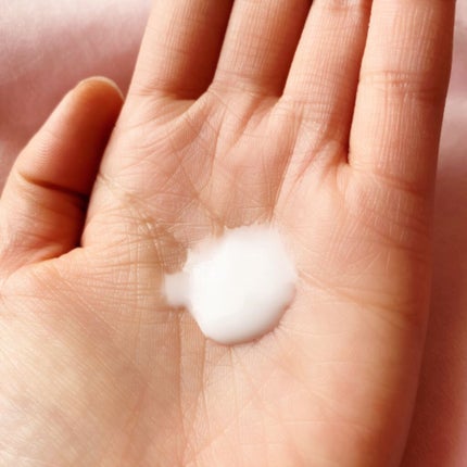 ハトムギ浸透乳液(ナチュリエ スキンコンディショニングミルク)/ナチュリエ/乳液を使ったクチコミ(2枚目)