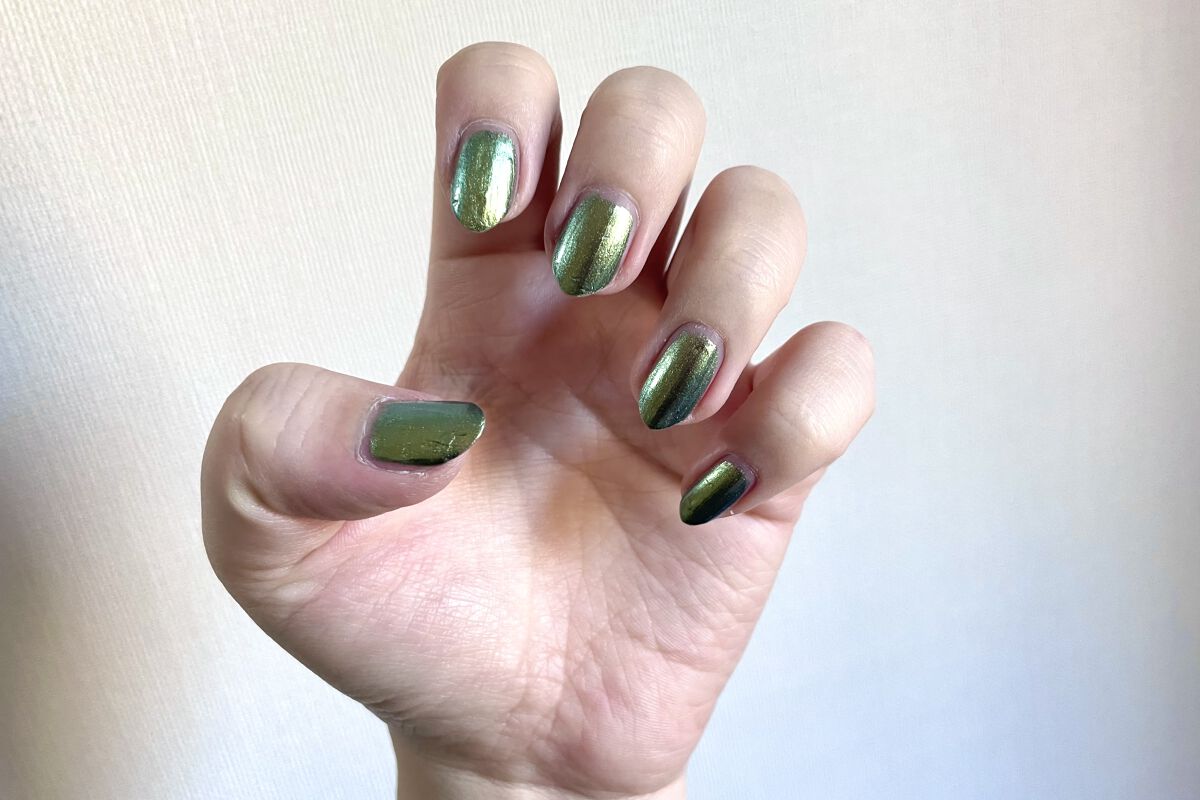 ネイルホリック リミテッドカラー Jungle Night/ネイルホリック/マニキュアを使ったクチコミ（2枚目）
