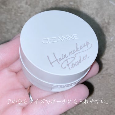 CEZANNE ヘアメイクパウダーのクチコミ「髪の毛をまとめると目立つ薄毛…🥲
そんなときに！

✔︎CEZANNE
ヘアメイクパウダー
な.....」（2枚目）