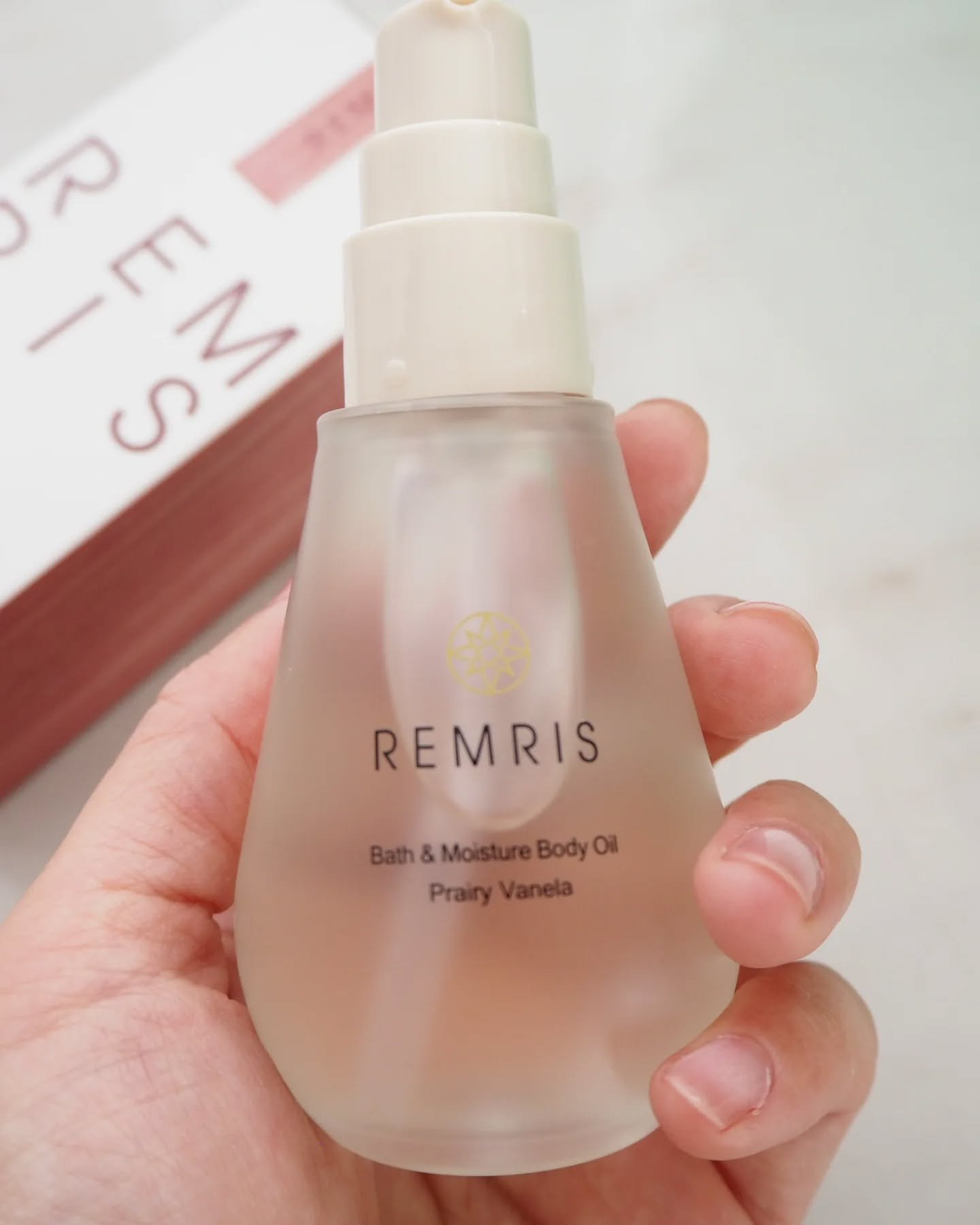 バス＆モイスチャーボディオイル/REMRIS/ボディオイルを使ったクチコミ（3枚目）