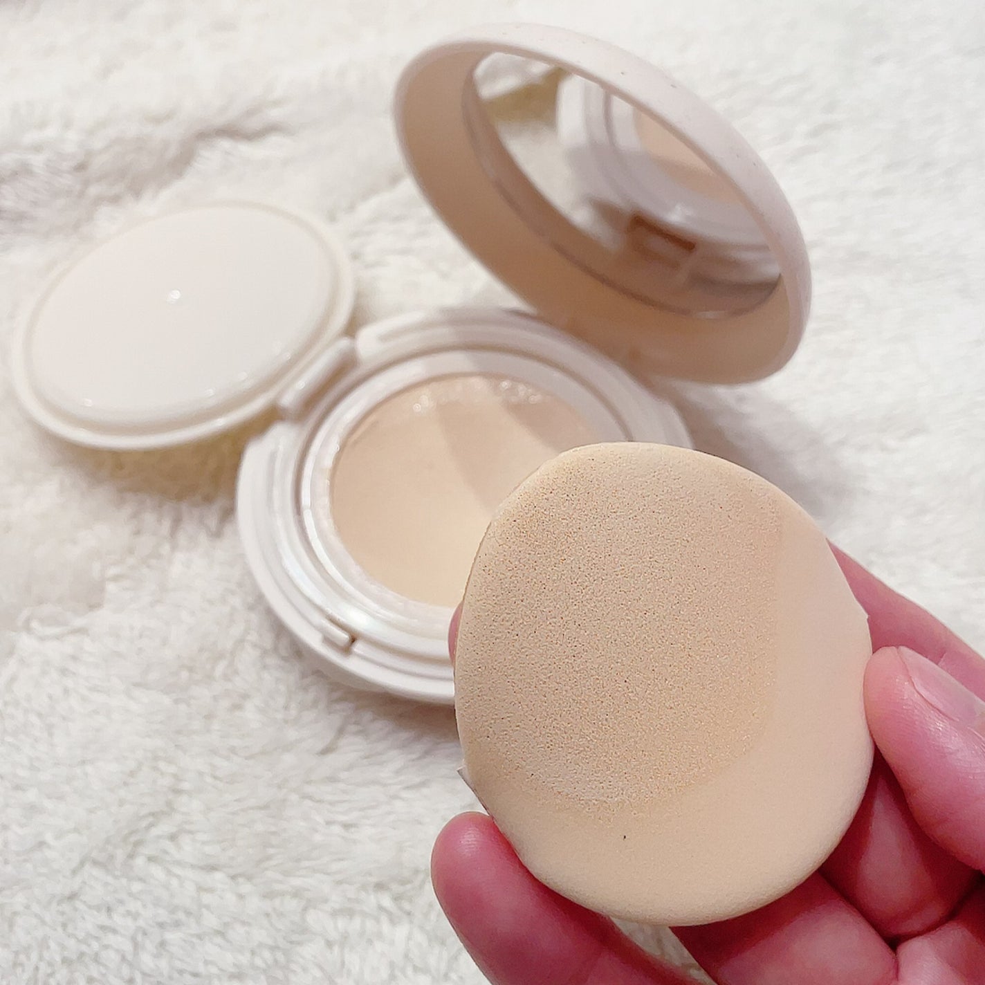 3番 ノーファンデ陶器肌トーンアップクッション/numbuzin/クッションファンデーションを使ったクチコミ(7枚目)