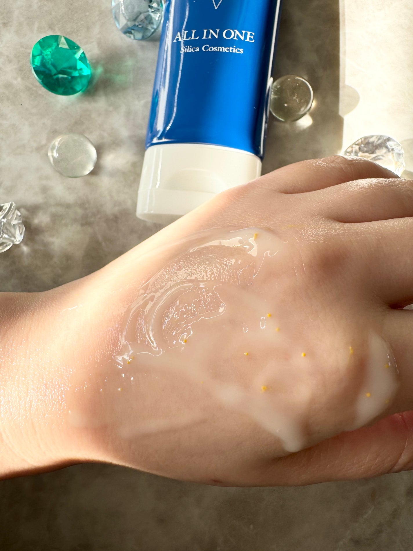 クリスタルオールインワン/Si+/フェイスクリームを使ったクチコミ(4枚目)