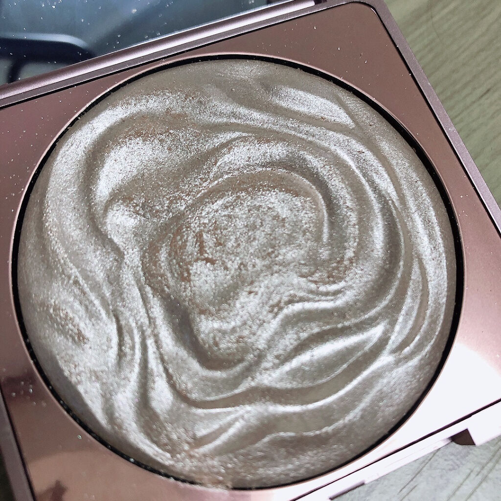 双花彫刻 ハイライト/花西子/パウダーハイライトを使ったクチコミ（3枚目）