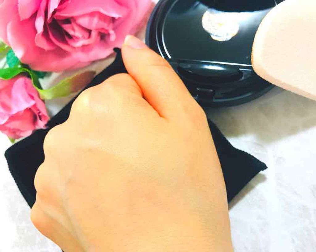 ミネラルリキッドリー ファンデーション SPF22 PA++/MiMC/リキッドファンデーションを使ったクチコミ(3枚目)