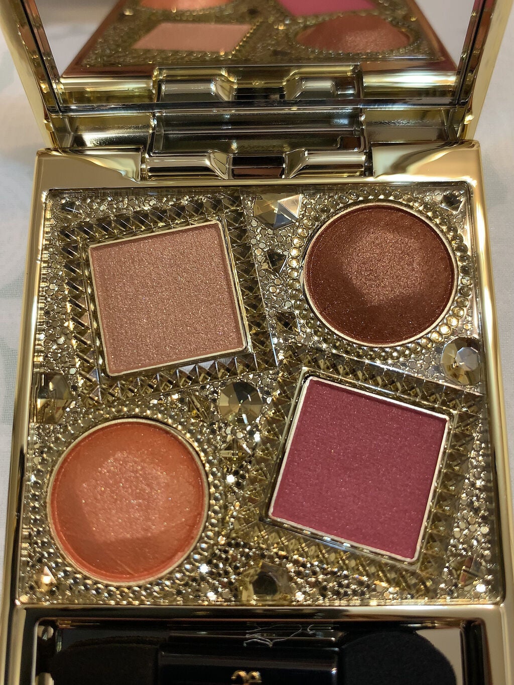 エレガンス ヌーヴェル アイズ/Elégance/アイシャドウパレットを使ったクチコミ(2枚目)