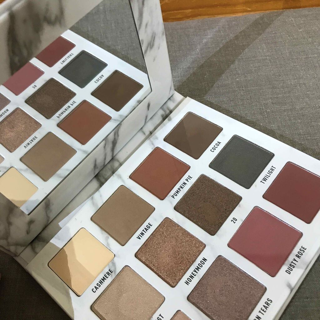 ヴィーナスマーブル12色アイシャドウパレット/Venus Marble/アイシャドウパレットを使ったクチコミ（1枚目）