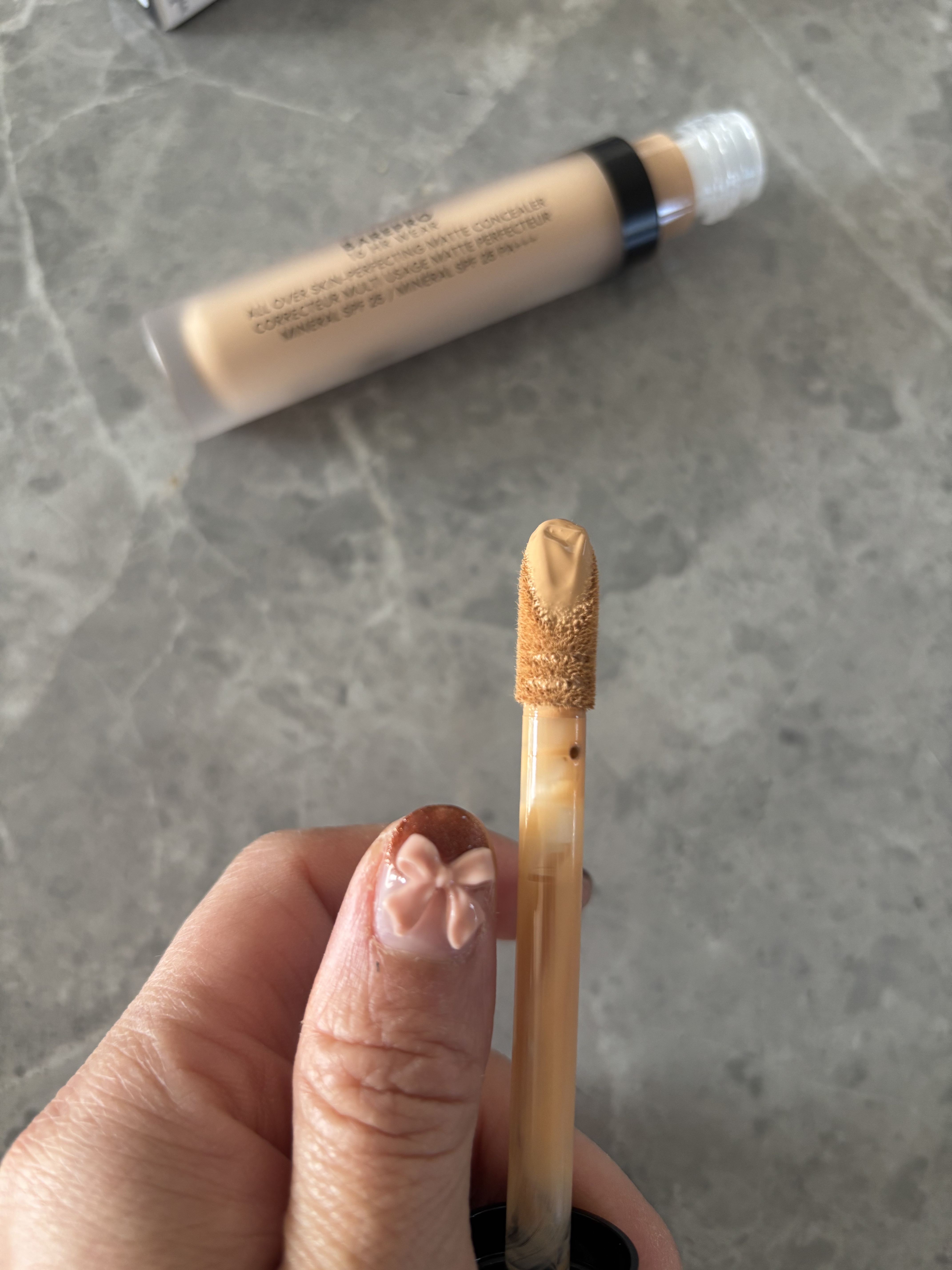 ベアプロ 16HR オールオーバー コンシーラー SPF25（PA+++）/bareMinerals/リキッドコンシーラーを使ったクチコミ（2枚目）