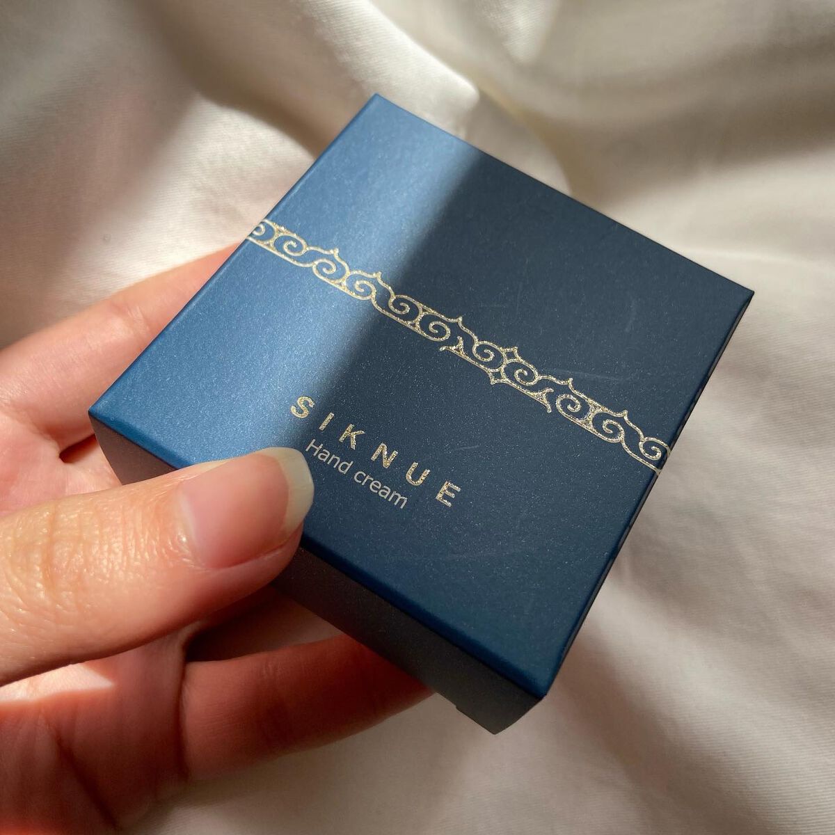 サーモンコラーゲン ハンドクリーム/SIKNUE/ハンドクリームを使ったクチコミ（2枚目）