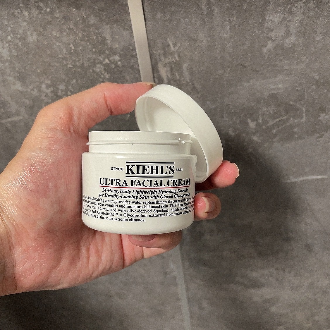 クリーム UFC/Kiehl's/フェイスクリームを使ったクチコミ（1枚目）