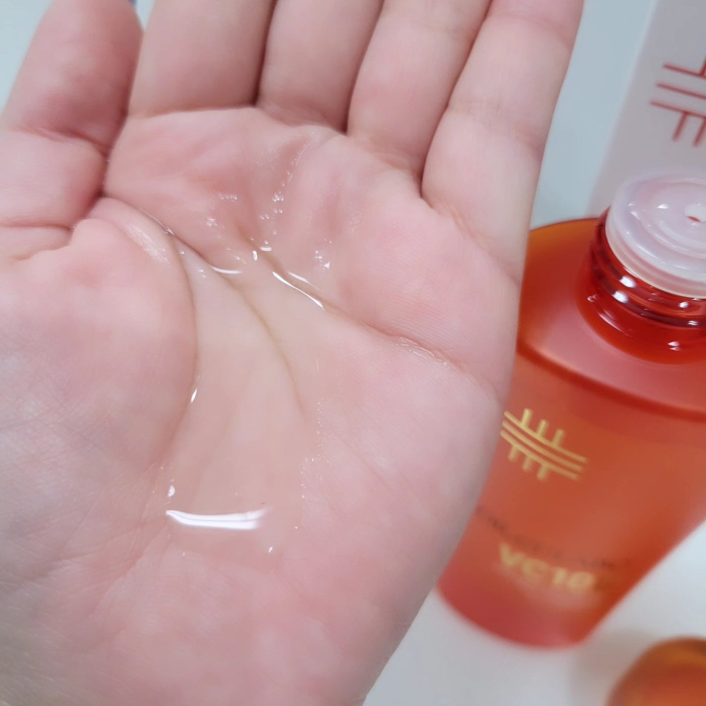 VC100エッセンスローション EX/ドクターシーラボⓇ/化粧水を使ったクチコミ(4枚目)