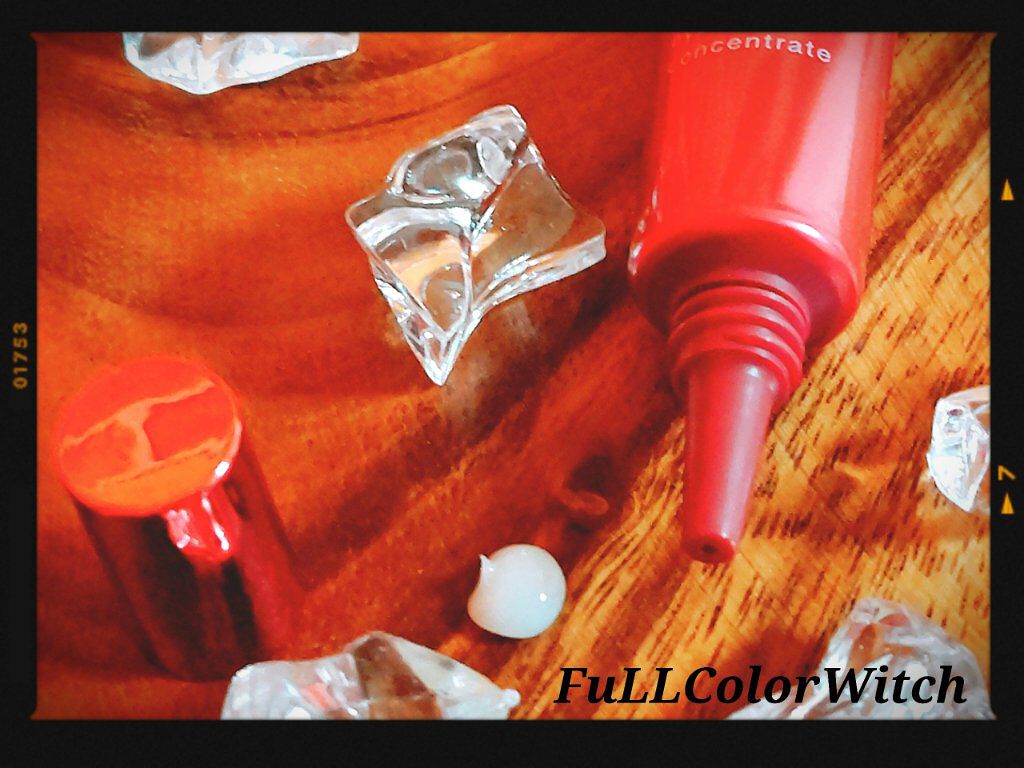 アヤナス アイクリーム コンセントレート/DECENCIA/アイケア・アイクリームを使ったクチコミ（2枚目）