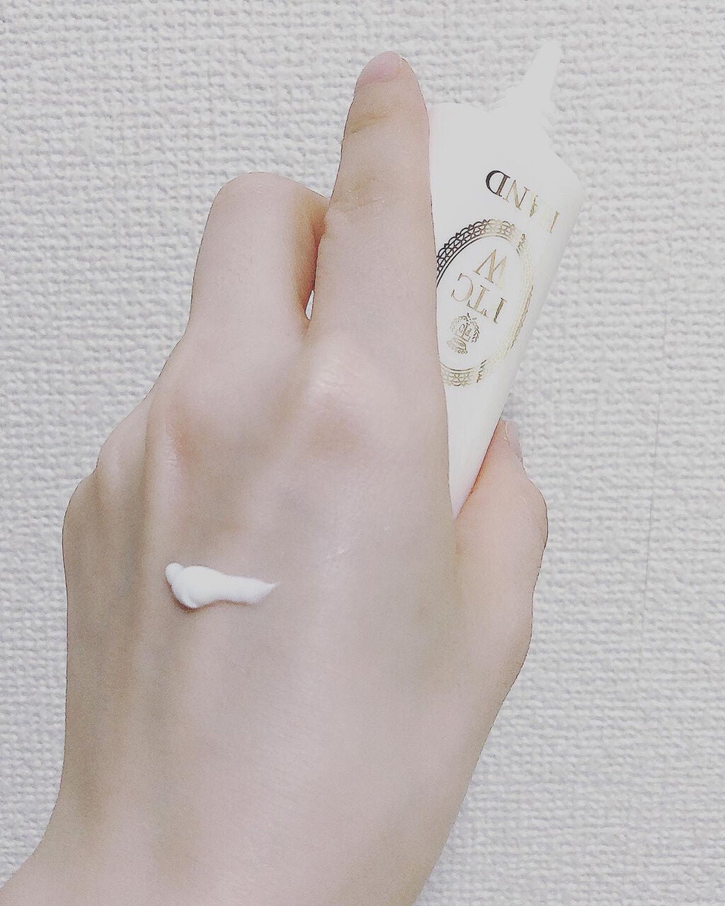 FTC ザ ホワイトニング ハンドセラム PW/FTC/ハンドクリームを使ったクチコミ(3枚目)