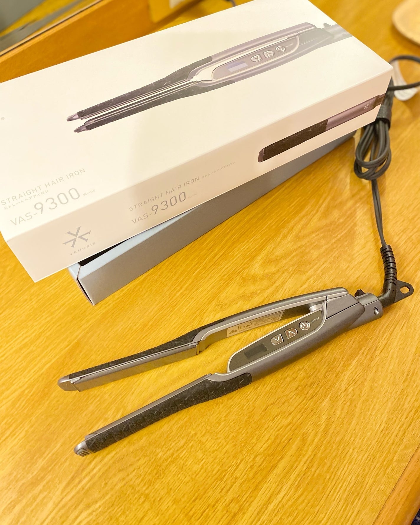 ストレートヘアアイロン VAS-9300/VENUSiS/ストレートアイロンを使ったクチコミ(2枚目)