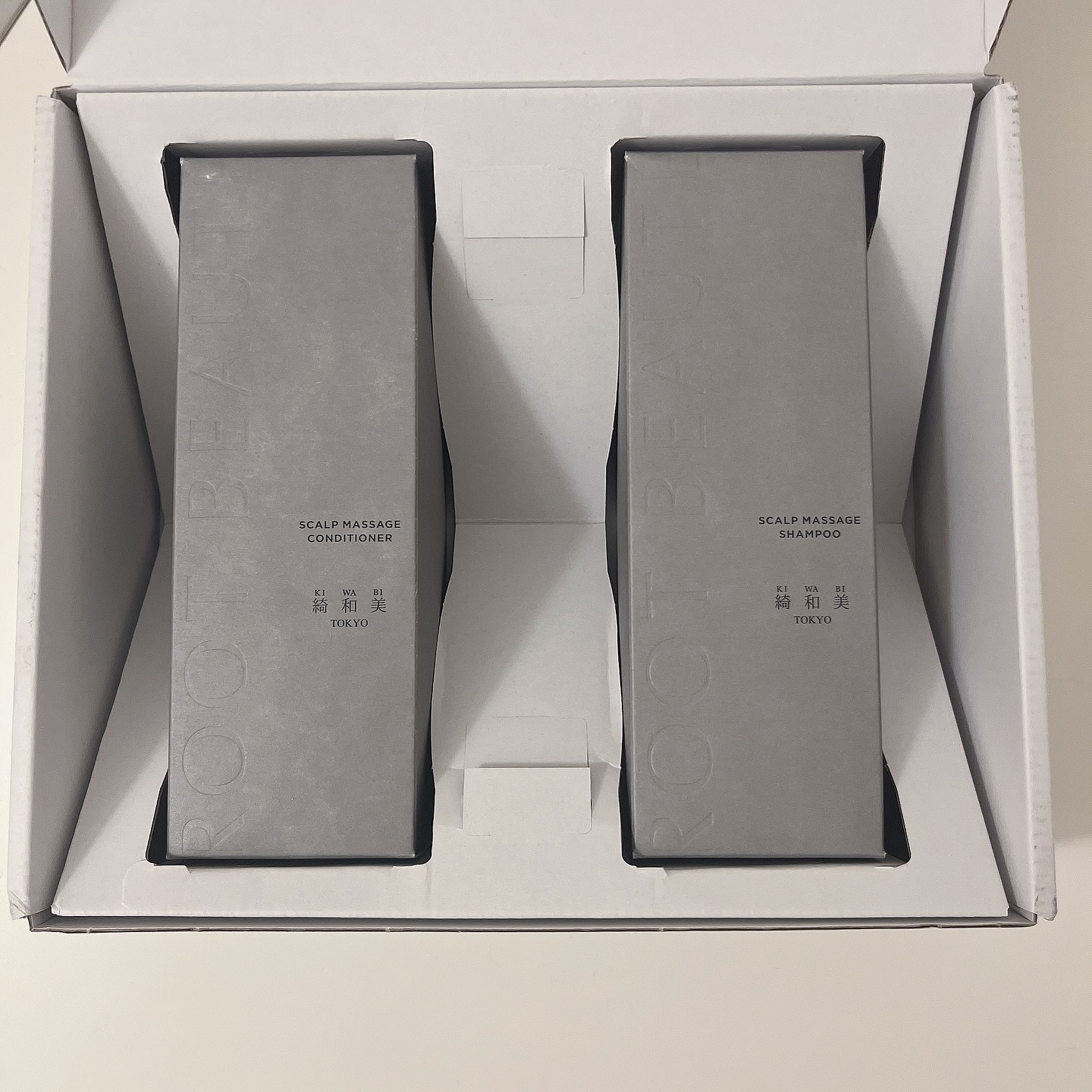 綺和美 ROOT BEAUTÉ スカルプマッサージシャンプー/コンディショナーのクチコミ「綺和美

髪や頭皮環境を整えて
10年先も健やかな頭皮と髪を目指す
本格スカルプケアライン

.....」（2枚目）