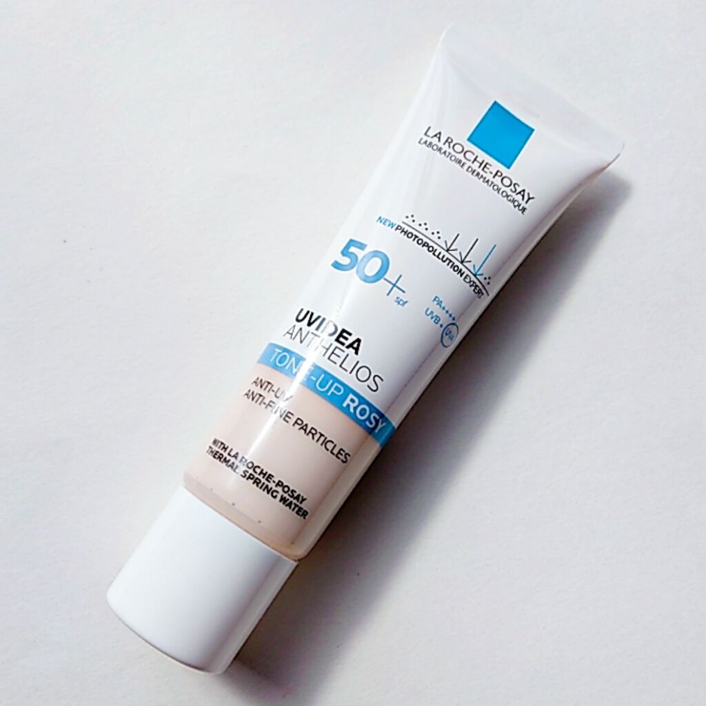 夏になる前に買っておけばよかった。

■ラロッシュポゼ  UVイデアEXプロテクション
トーンアップ  ローズ   ピンクベージュ
(日焼け止め乳液・化粧下地)
SPF50＋PA＋＋＋＋  30ml  税抜¥3400

◎固めのテクスチャだ