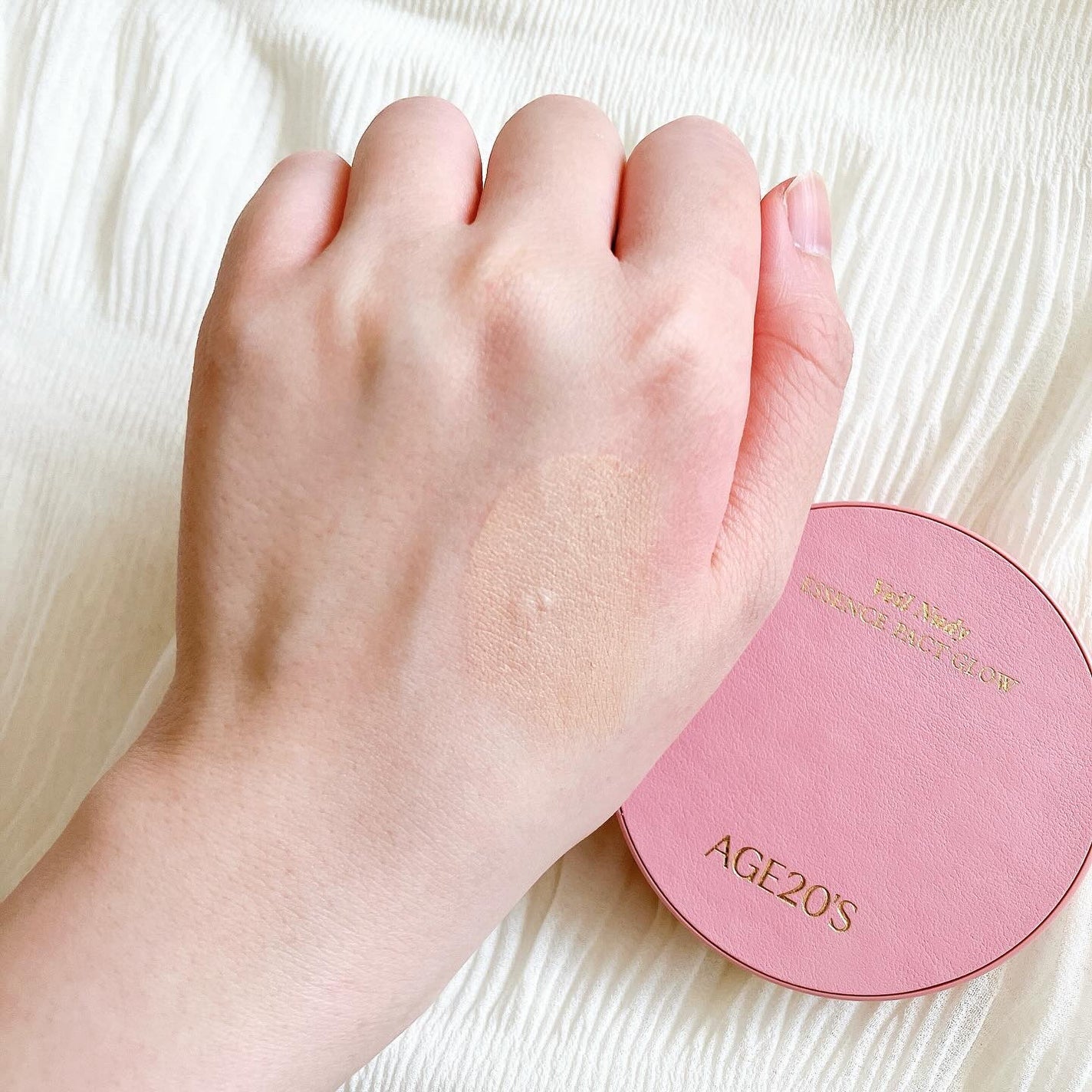 ヴェールヌーディ エッセンスパクトグロウ/AGE20’s/クリーム・エマルジョンファンデーションを使ったクチコミ(6枚目)