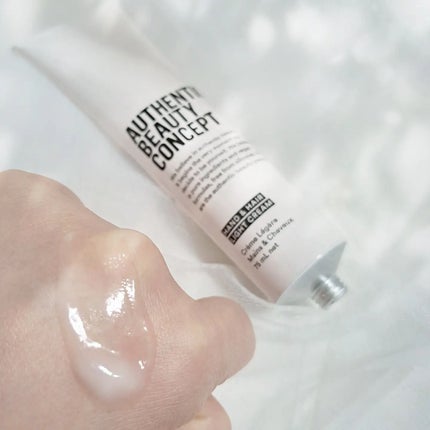 ハンド&ヘア ライトセラム/AUTHENTIC BEAUTY CONCEPT/ハンドクリームを使ったクチコミ(4枚目)