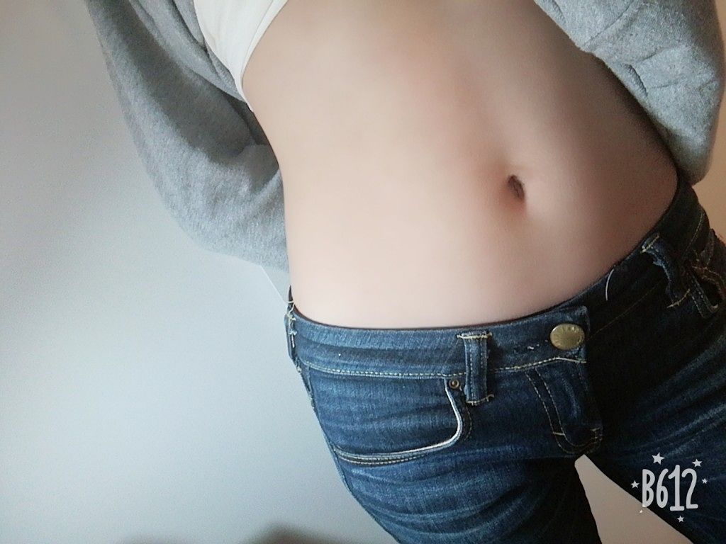 春 on LIPS 「 こんにちは! 正月太りと、闘ったけどやっぱり負傷した春です..」(2枚目)