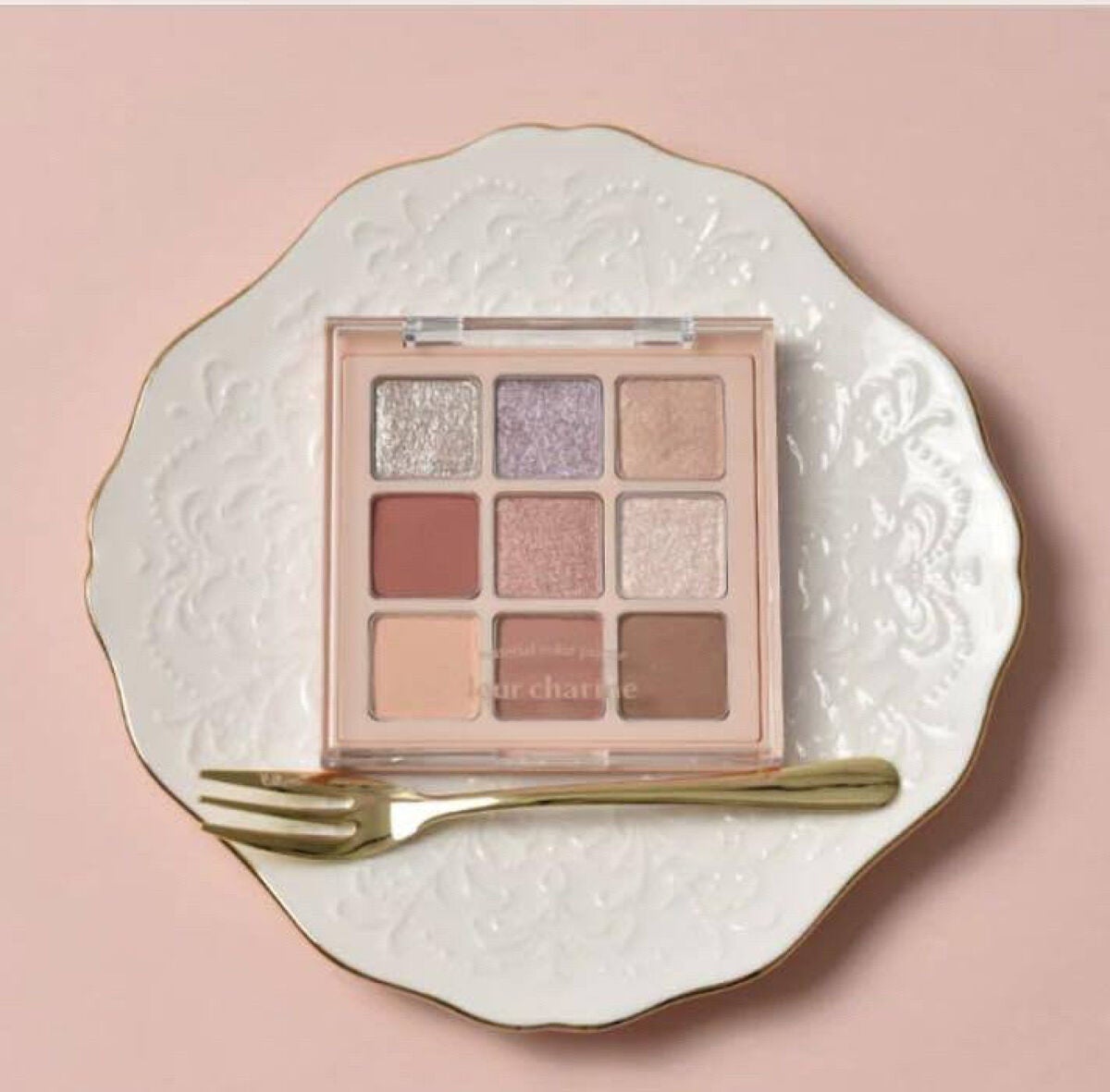 マテリアルカラーパレット/leur charme/アイシャドウパレットを使ったクチコミ(4枚目)