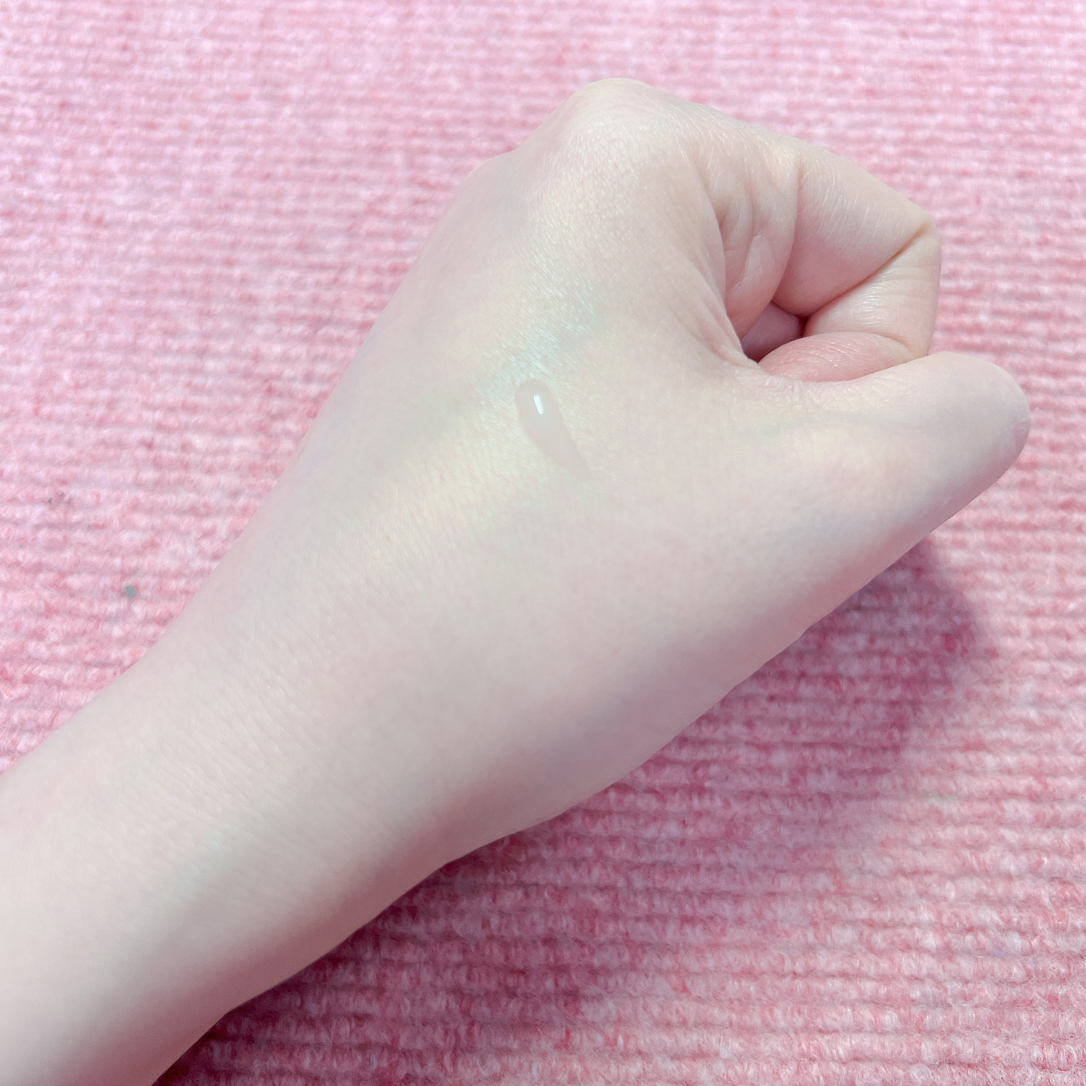 8x4 アロマスイッチ 涼感ネックジェル パリスブーケの香り/８ｘ４/デオドラント・制汗剤を使ったクチコミ（2枚目）