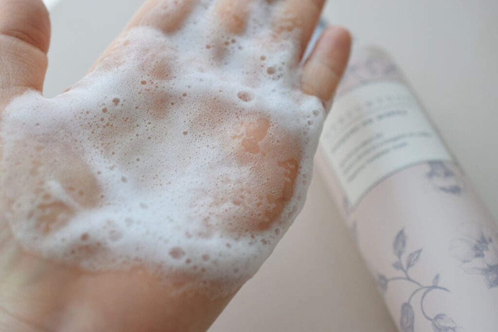 MERCURYDUO　エレガンスフェミニンウォッシュ/R&/デリケートゾーンケアを使ったクチコミ（1枚目）