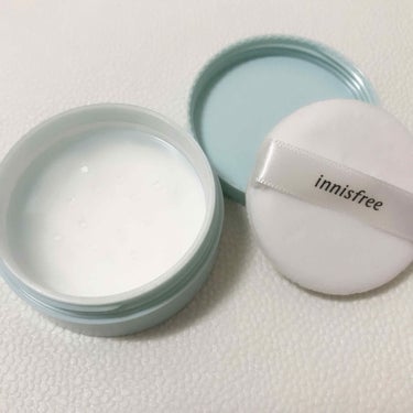 ノーセバム ミネラルパウダー/innisfree/ルースパウダーを使ったクチコミ（2枚目）