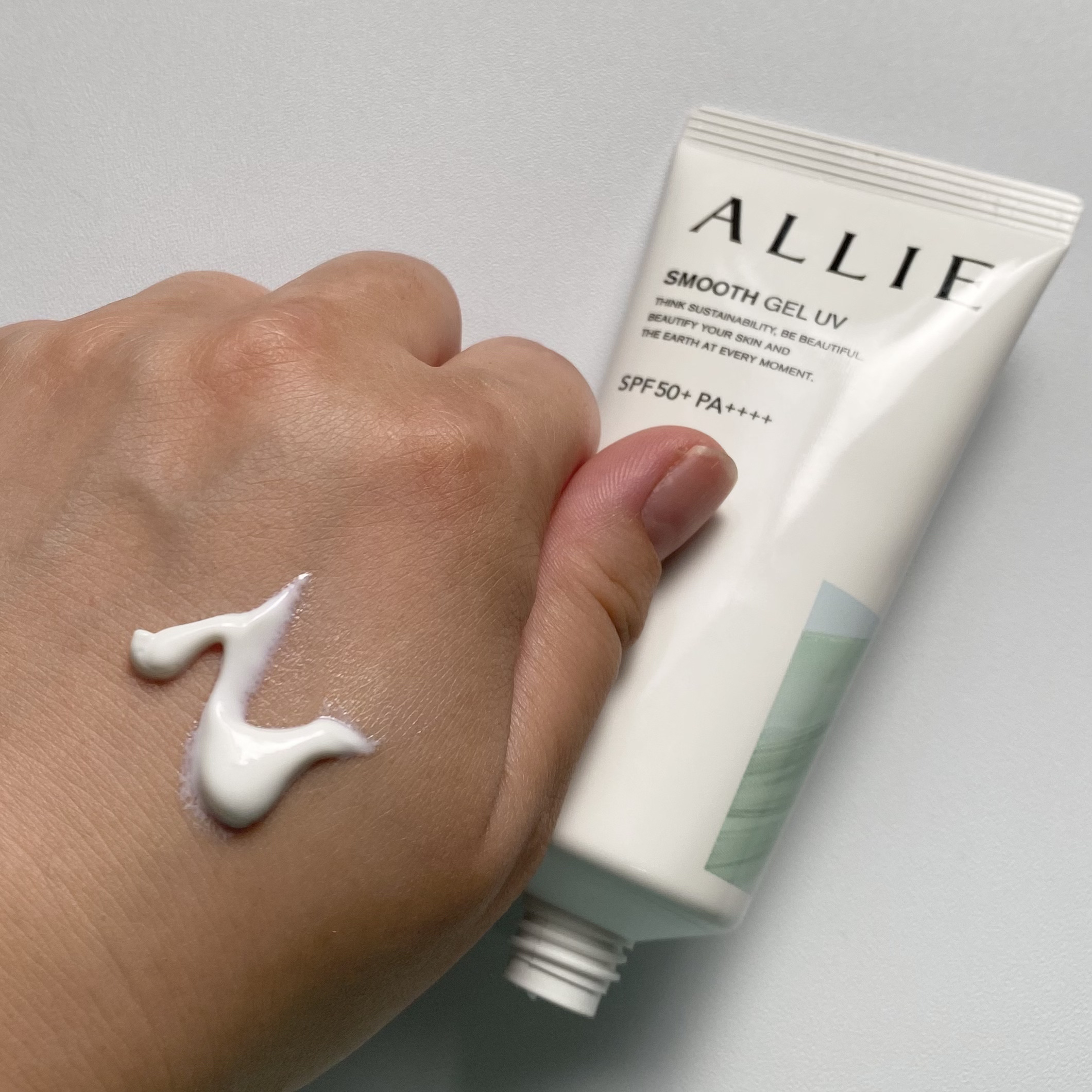 アリィー クロノビューティ スムースジェルUV/アリィー/日焼け止めジェルを使ったクチコミ（2枚目）