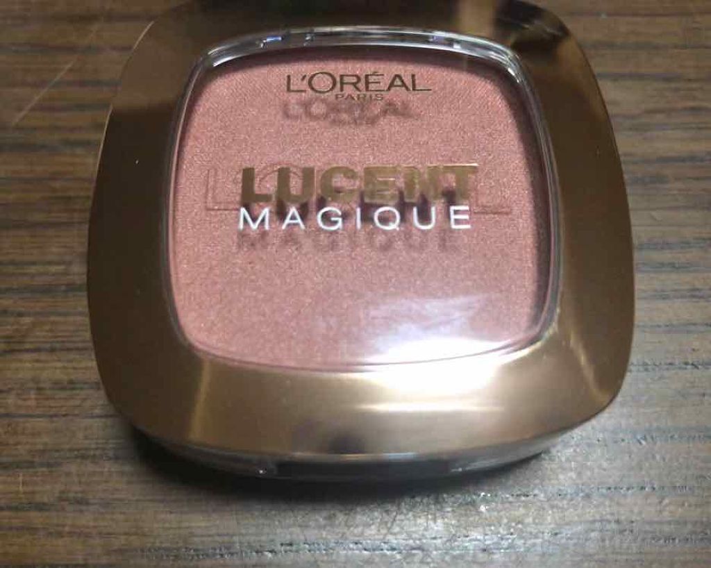 ルーセントマジック パウダーブラッシュ/ロレアル パリ/パウダーチークを使ったクチコミ(1枚目)