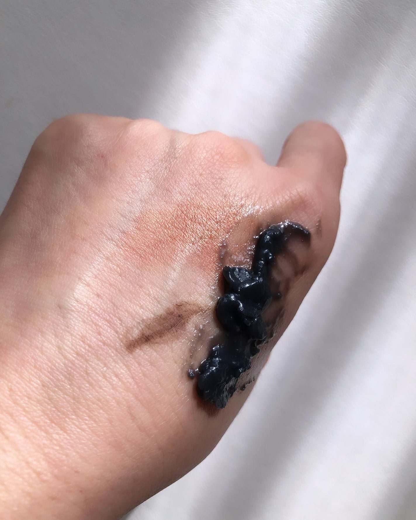 パーフェクトワンフォーカス スムースクレンジングバーム ディープブラック/PERFECT ONE FOCUS/クレンジングバームを使ったクチコミ(3枚目)