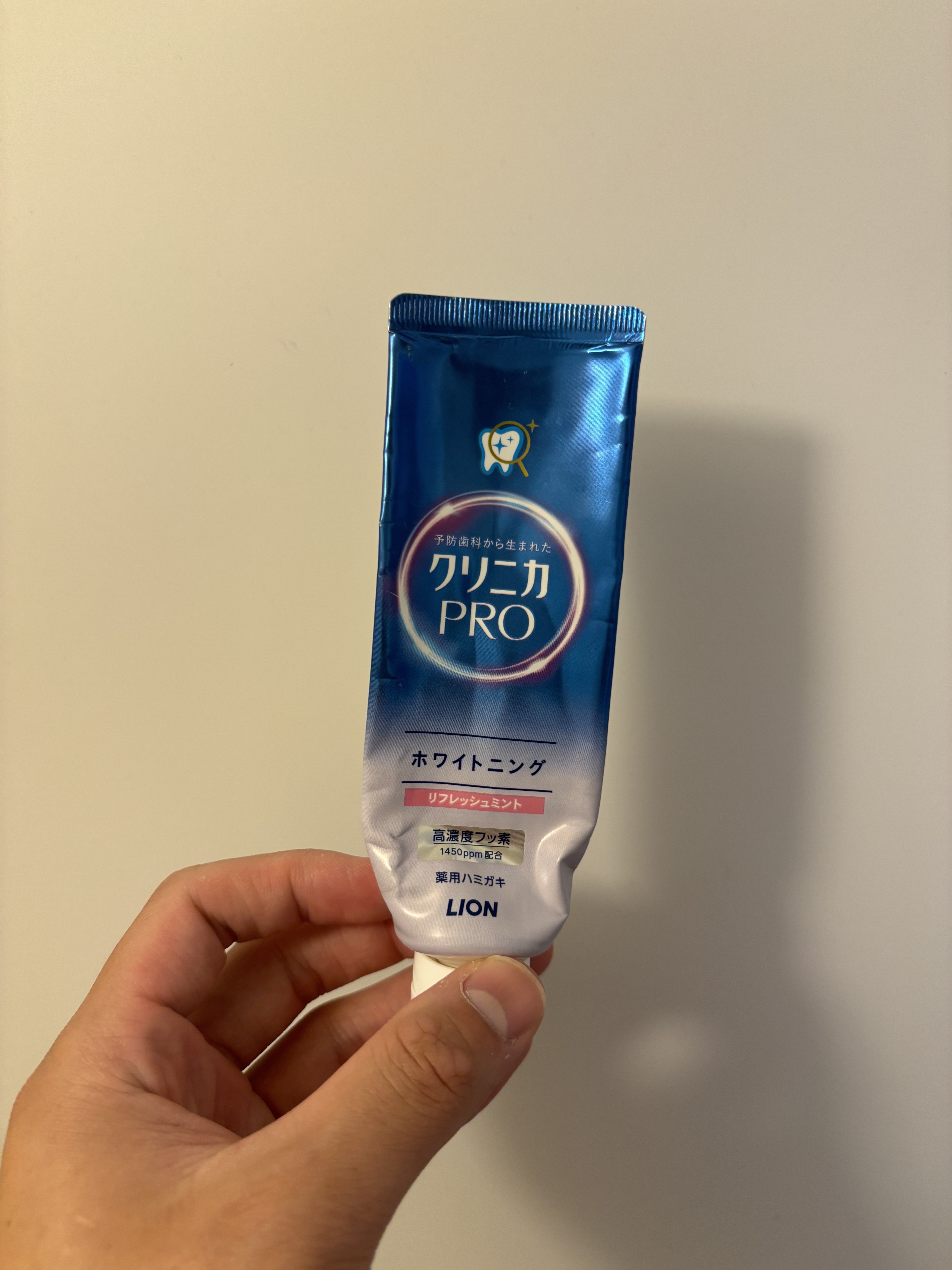 クリニカPRO ホワイトニングハミガキ/クリニカ/歯磨き粉を使ったクチコミ（2枚目）