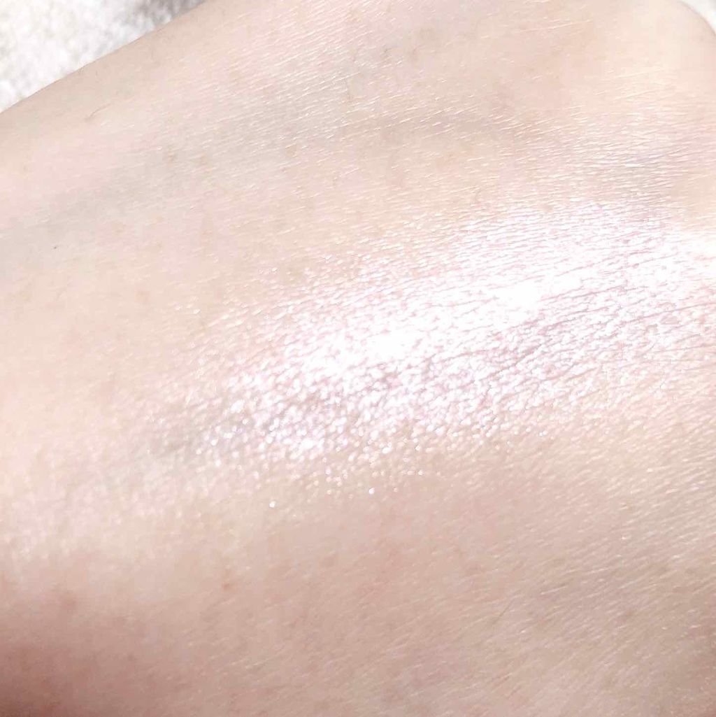 フェイスイルミネーター/ローラ メルシエ/パウダーハイライトを使ったクチコミ（2枚目）