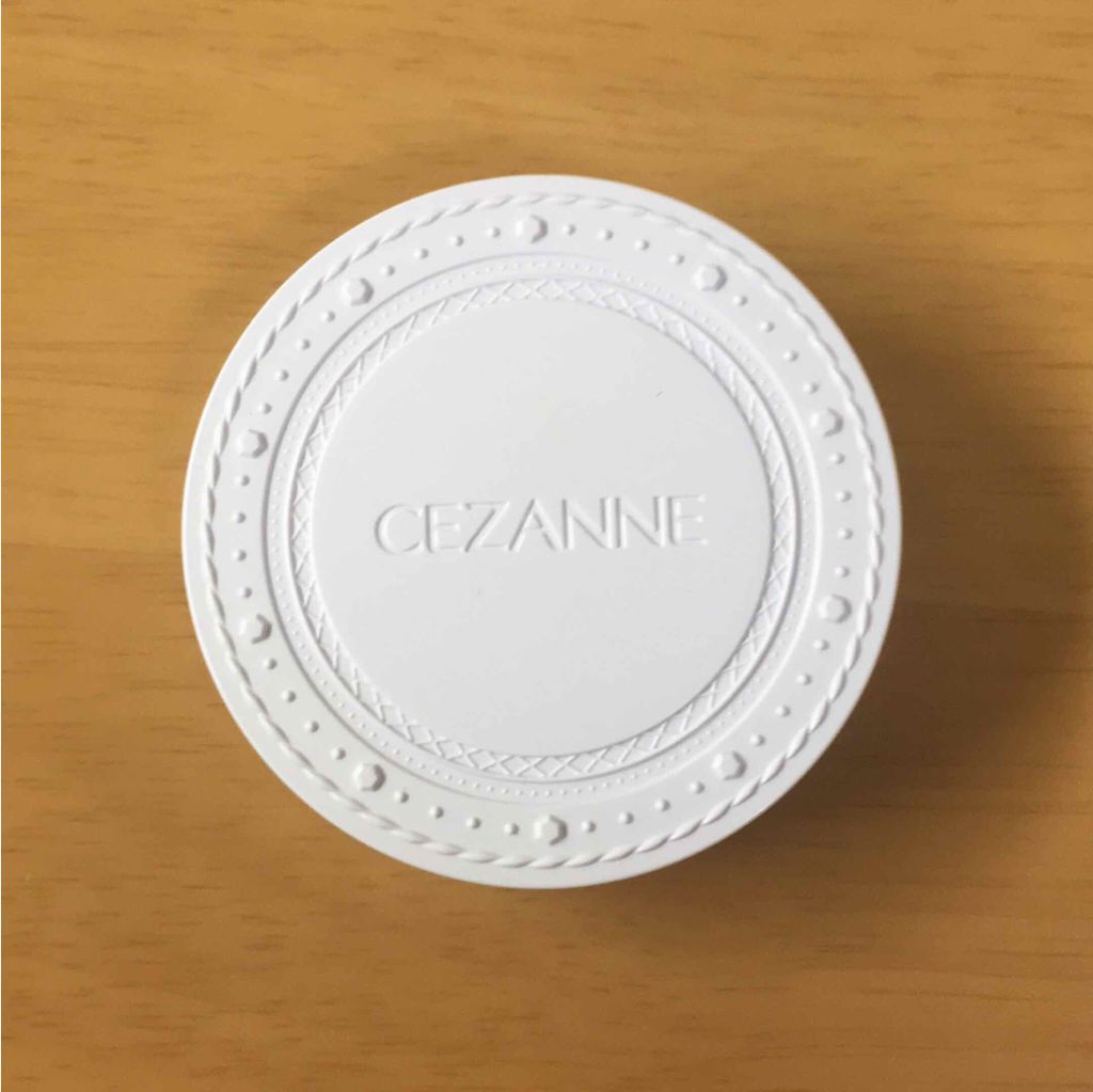 UVクリアフェイスパウダー/CEZANNE/プレストパウダーを使ったクチコミ（2枚目）