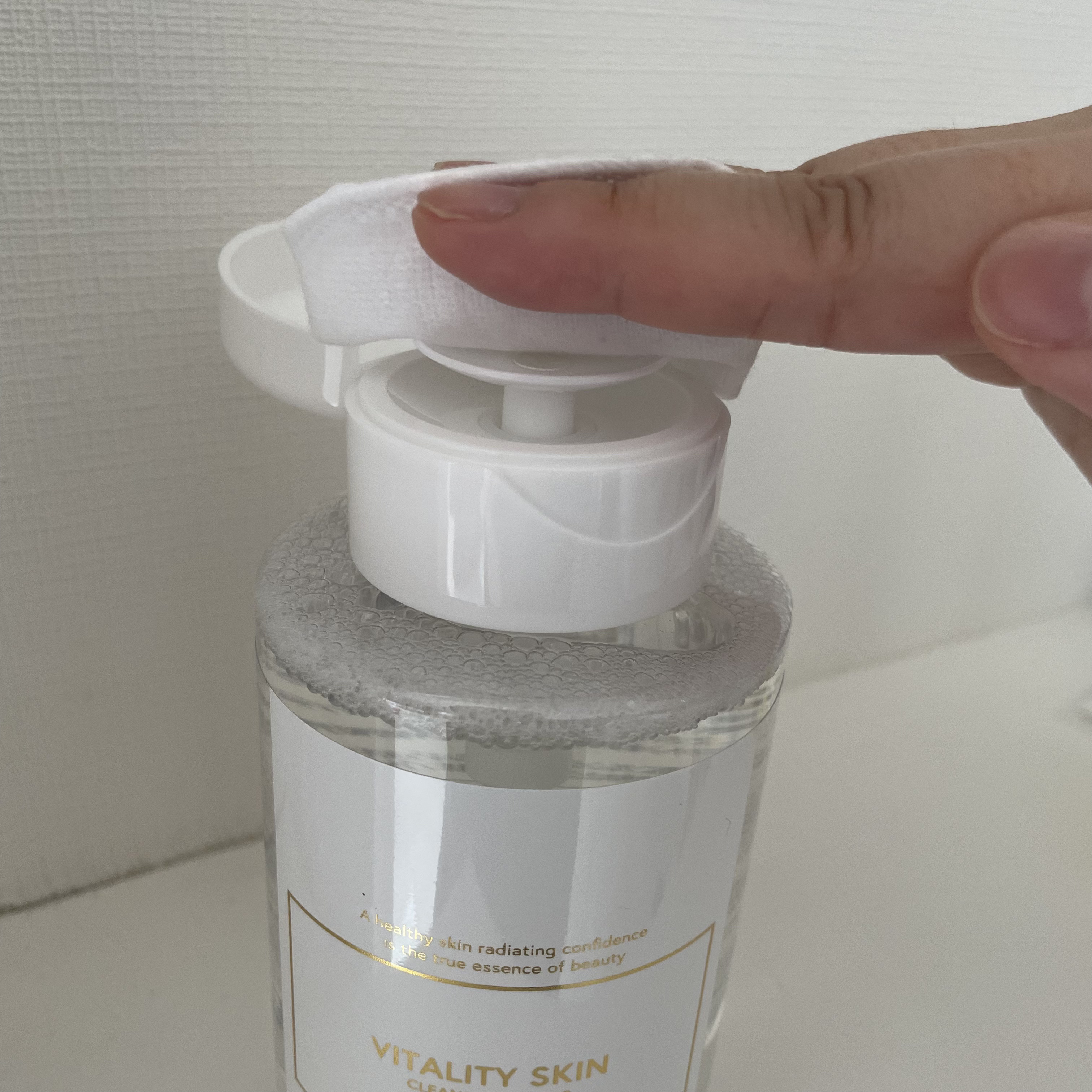 バイタリティ スキン クレンジングドロップス (クレンジングウォーター)/ブリリアージュ/クレンジングウォーターを使ったクチコミ（2枚目）