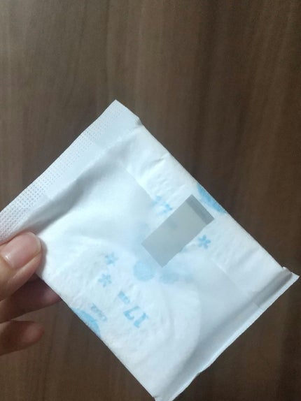 しあわせ素肌通気超スリム(軽い日羽なし 32コ)/ロリエ/ナプキンを使ったクチコミ(2枚目)