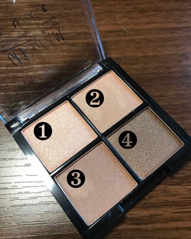 UR GLAM LUXE　4 COLORS EYESHADOW PALLET/U R GLAM/アイシャドウパレットを使ったクチコミ（2枚目）