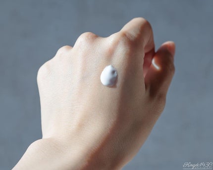 ニベアUV ディープ プロテクト&ケア トーンアップ エッセンス/ニベア/日焼け止めローションを使ったクチコミ(4枚目)