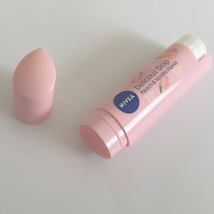 ニベア フレーバーリップ デリシャスドロップ ピーチの香り/ニベア/リップクリームを使ったクチコミ(3枚目)