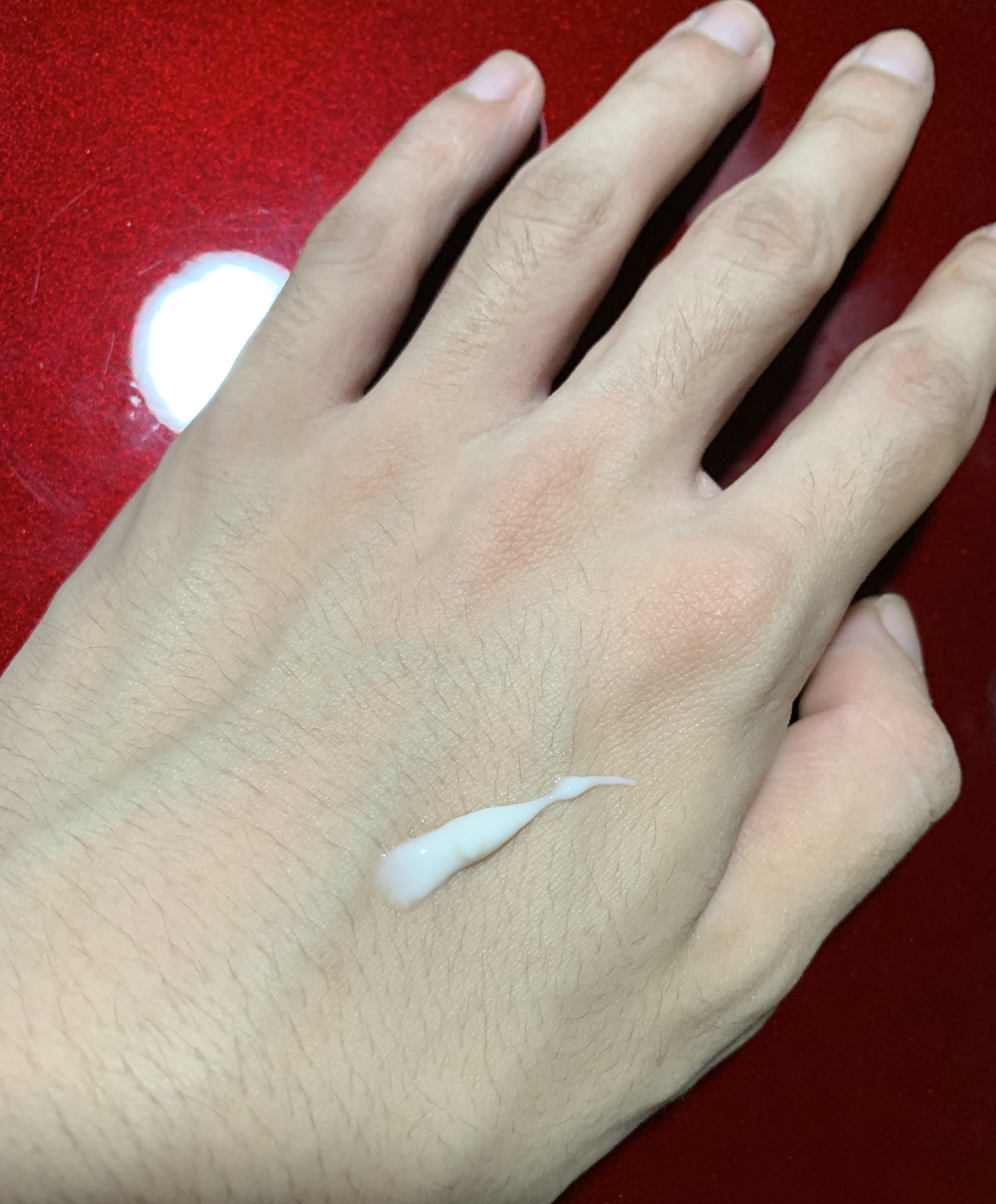 アーモンド ハンドクリーム/L'OCCITANE/ハンドクリームを使ったクチコミ（2枚目）