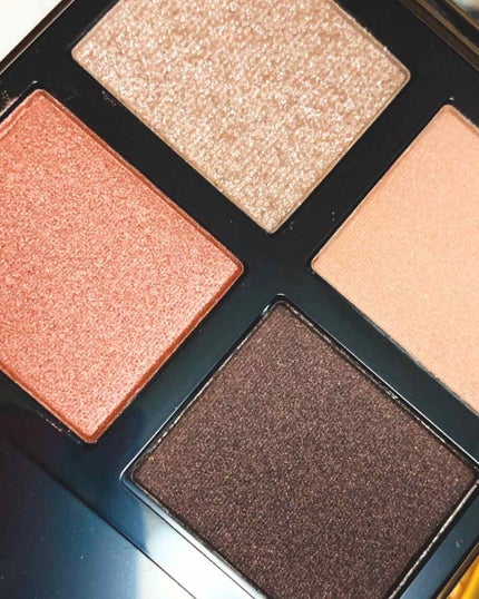 アイ カラー クォード/TOM FORD BEAUTY/アイシャドウパレットを使ったクチコミ(2枚目)