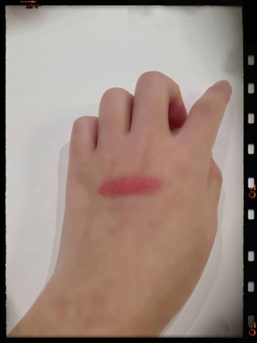 すこぶる動くうさぎリップスティック/RACE/口紅を使ったクチコミ（3枚目）