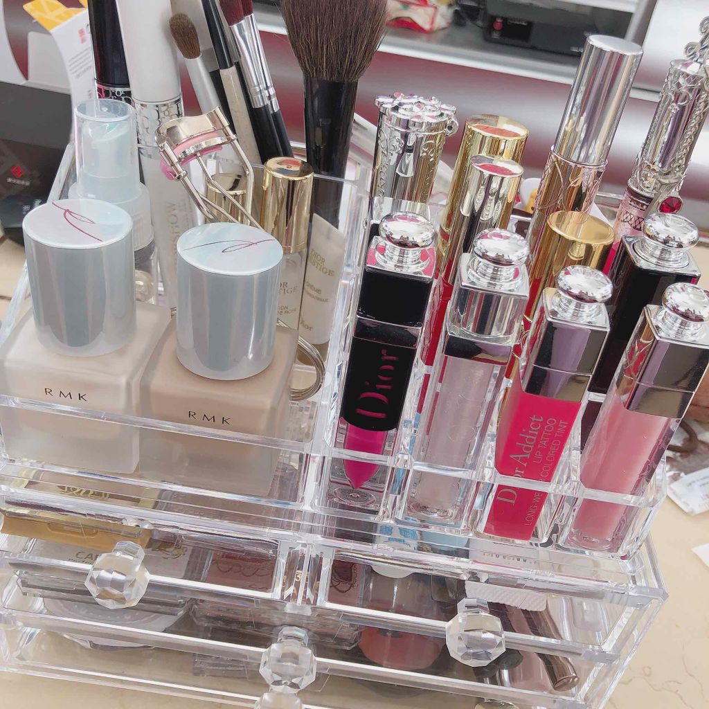 あやてぃー on LIPS 「私のコスメ収納です(^-^)⊃⌒♡゛買いに行くのが面倒!って人..」(1枚目)