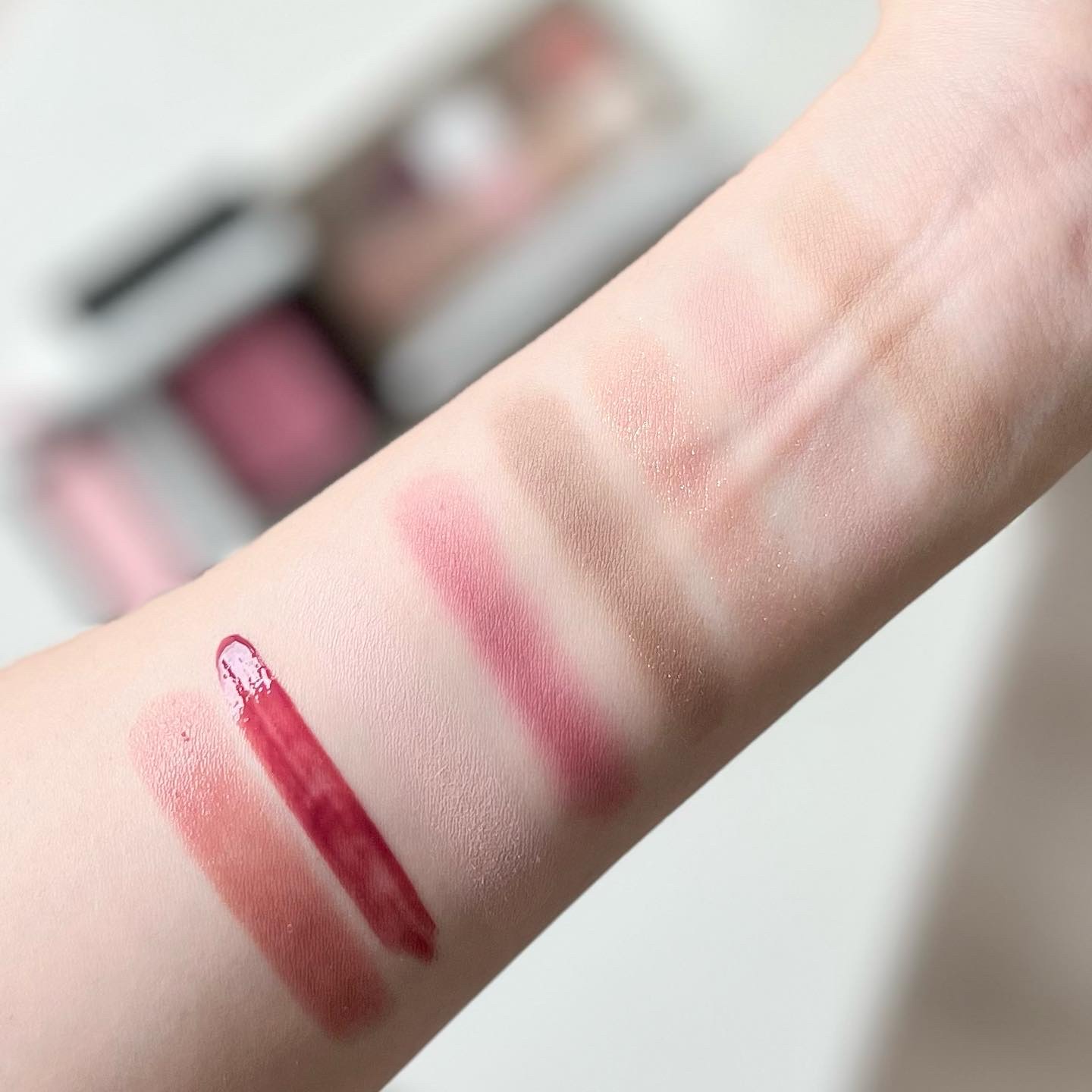 ブラッシュ カラー インフュージョン/ローラ メルシエ/パウダーチークを使ったクチコミ（3枚目）