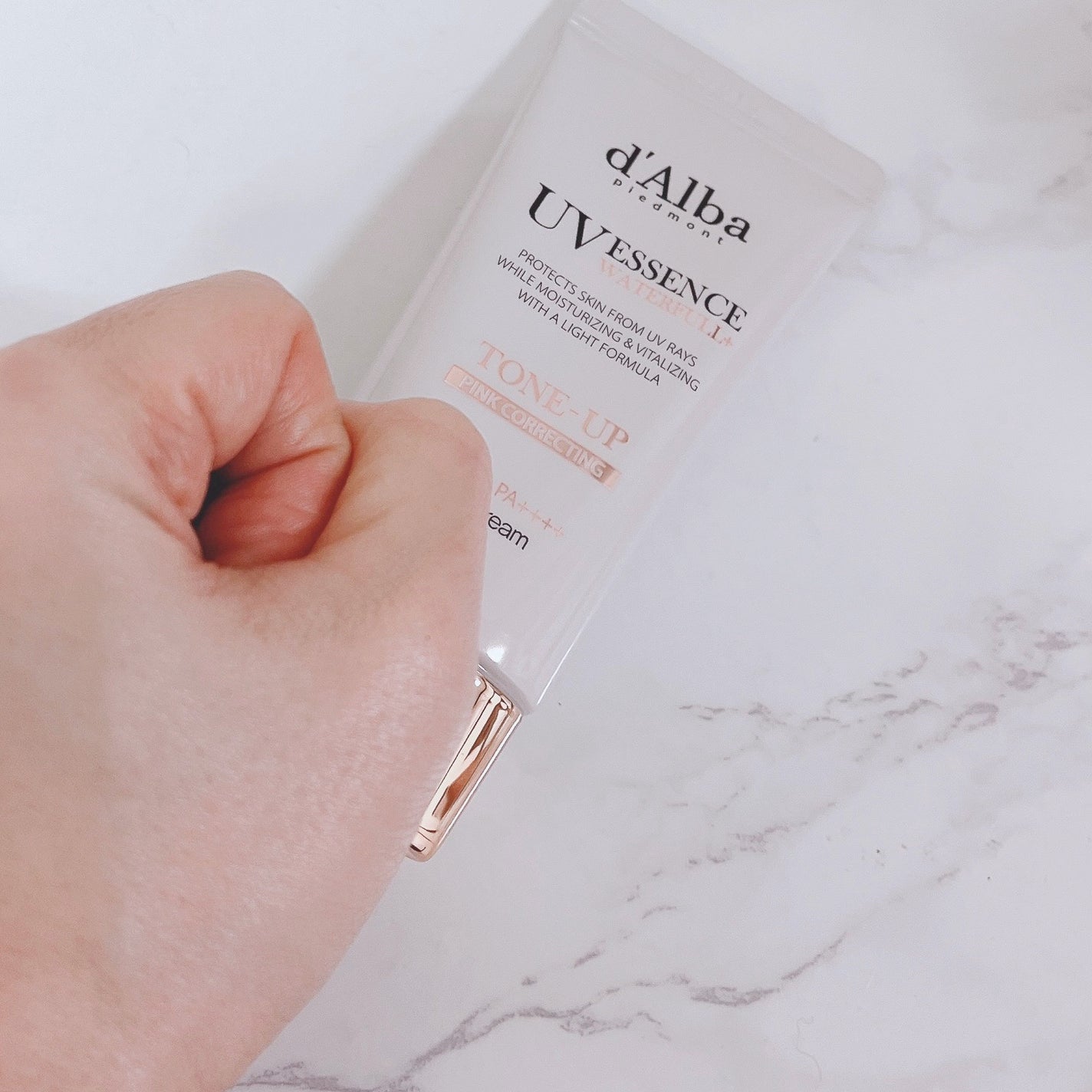 ウォータフルトーンアップサンクリーム/ダルバ/日焼け止めクリームを使ったクチコミ(2枚目)