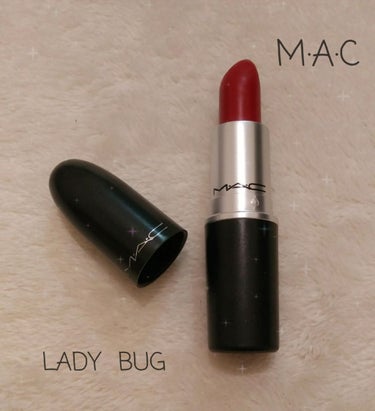 M·A·C  リップスティック
LADY BUG💄



赤リップ欲しくて探してたら
M·A·Cで可愛いの見つけて即購入✨


ガッツリ塗るのも可愛いけど
私には似合わないから
1度ティッシュoffした