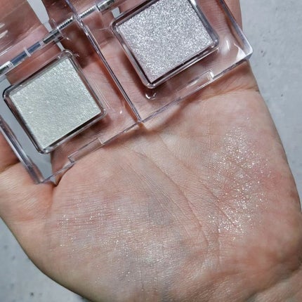 マルチカラーバリエーション スパークル/チャコット・コスメティクス/単色アイシャドウを使ったクチコミ(2枚目)