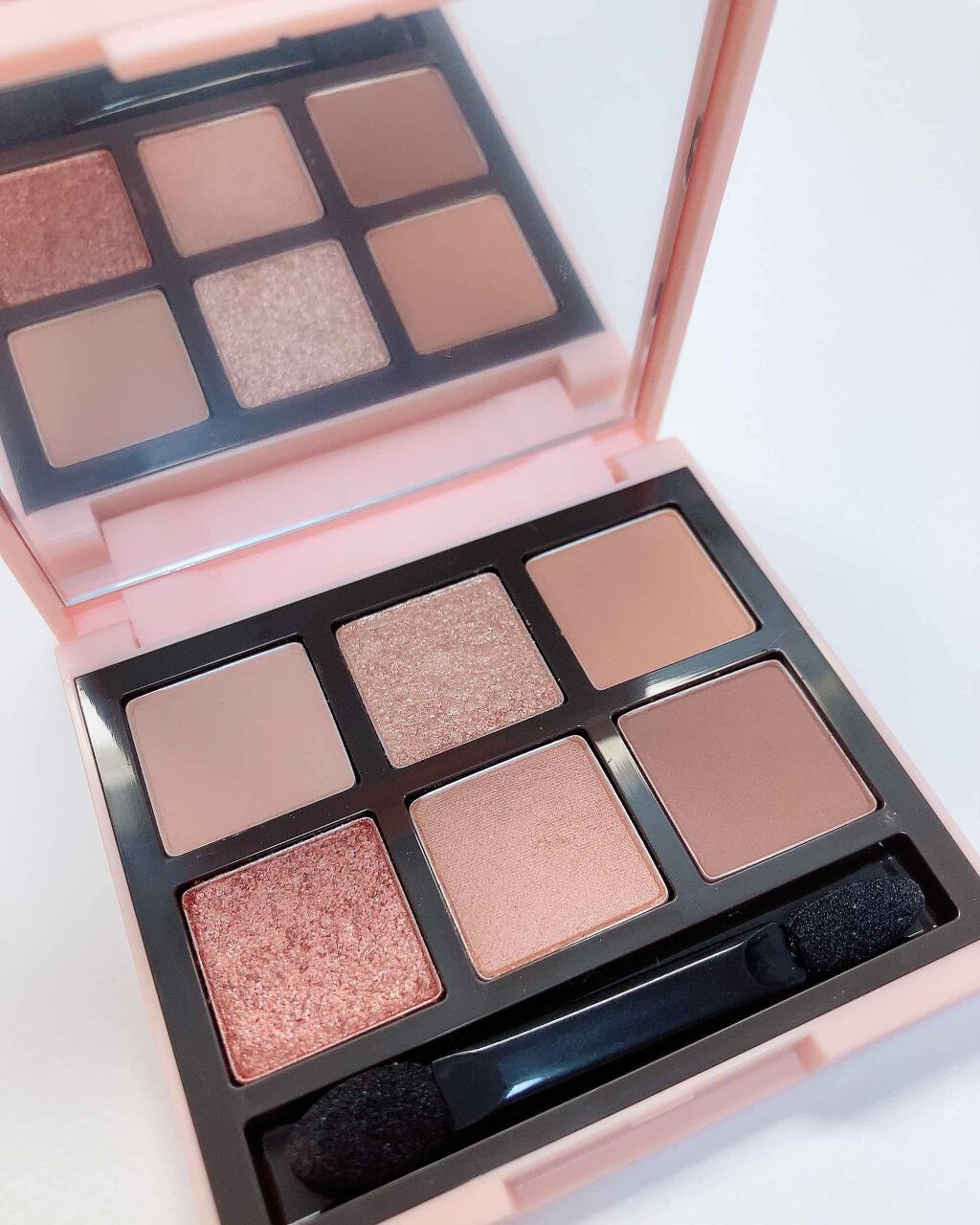 yuna*☻ on LIPS 「エチュードハウスのアイシャドウ「ハートプレイカラーアイズ」/ベ..」(2枚目)