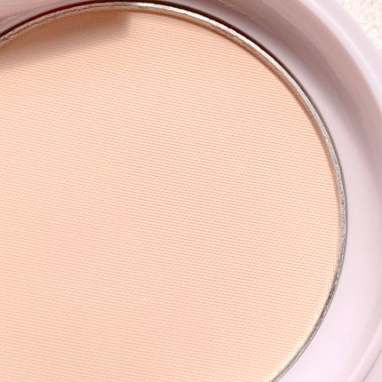 セバムカットパウダーパクト/ABOUT TONE/プレストパウダーを使ったクチコミ(6枚目)